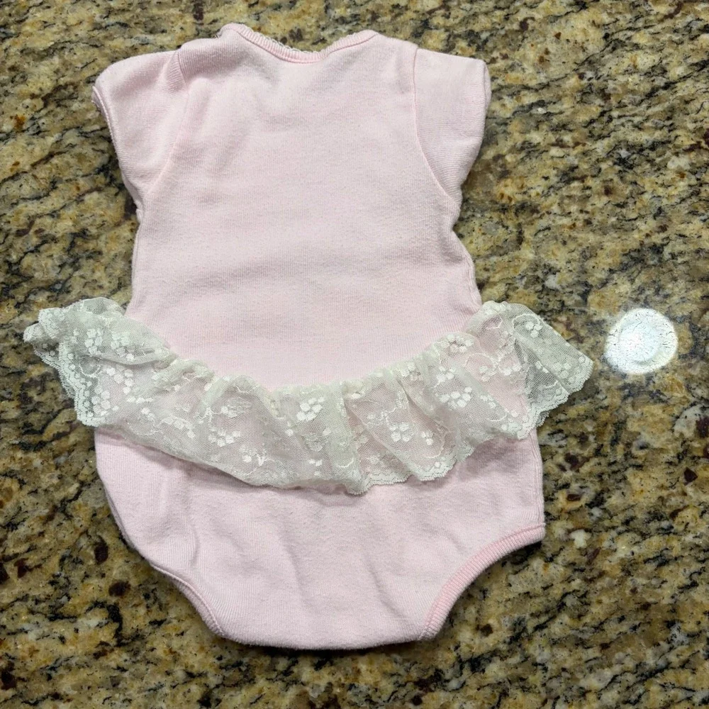 Vintage Buster Brown Pink Cat Balloon Lace Ruffle Baby Bodysuit 6-9 Months
